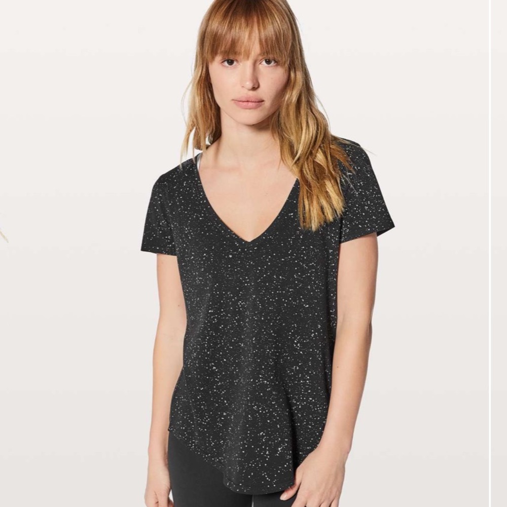 Lululemon Love Tee V